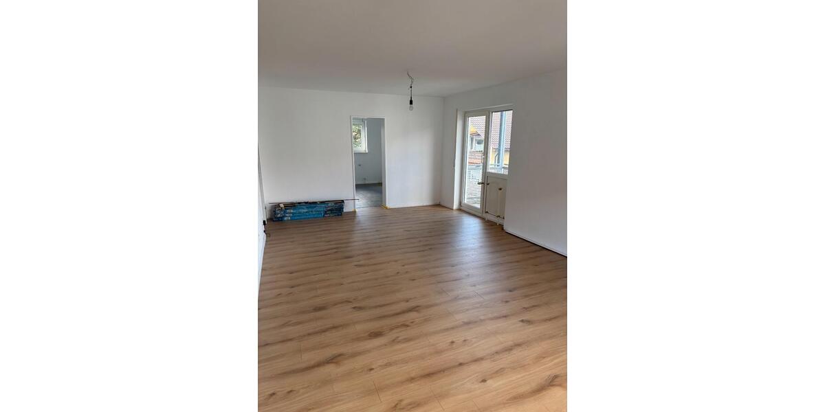 Etagenwohnung Esslingen am Neckar Oberesslingen - 2.5 Zimmer, 62 m&sup2;, 880&euro; | Angebot:27580465
