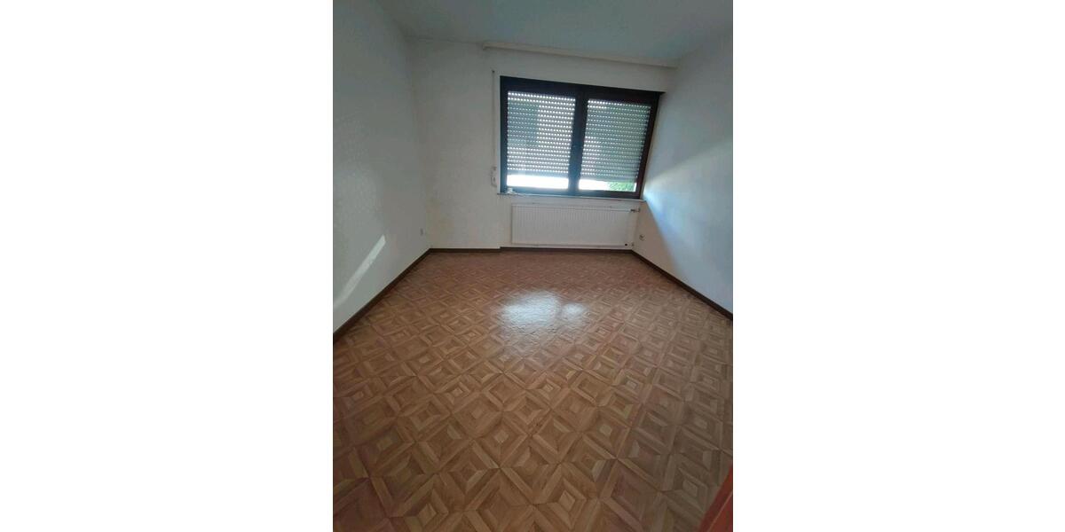 Doppelhaushälfte Leonberg - 6 Zimmer, 146 m&sup2;, 549.000&euro; | Angebot:26109019