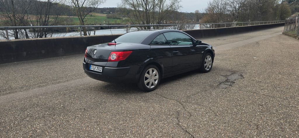 Renault Megane 120.000 km 4.000 &euro; Feuerbach 70469