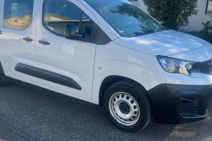 Peugeot Partner 51.684 km 14.970 &euro; Vaihingen/Enz 71665