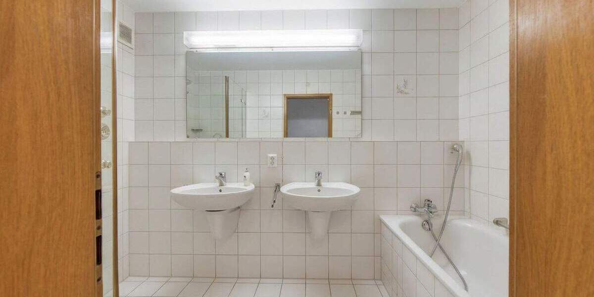 Etagenwohnung Stuttgart Nord - 2 Zimmer, 80 m&sup2;, 1.000&euro; | Angebot:25729901