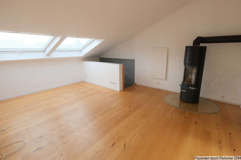 Einfamilienhaus Remseck - 7 Zimmer, 203 m&sup2;, 550.000&euro; | Angebot:24429884