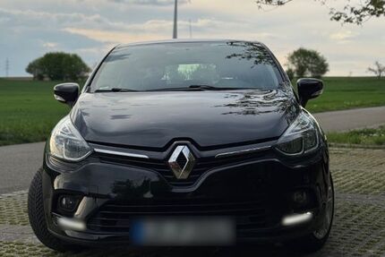 Renault Clio 43.228 km 9.999 &euro; Ingersheim 74379