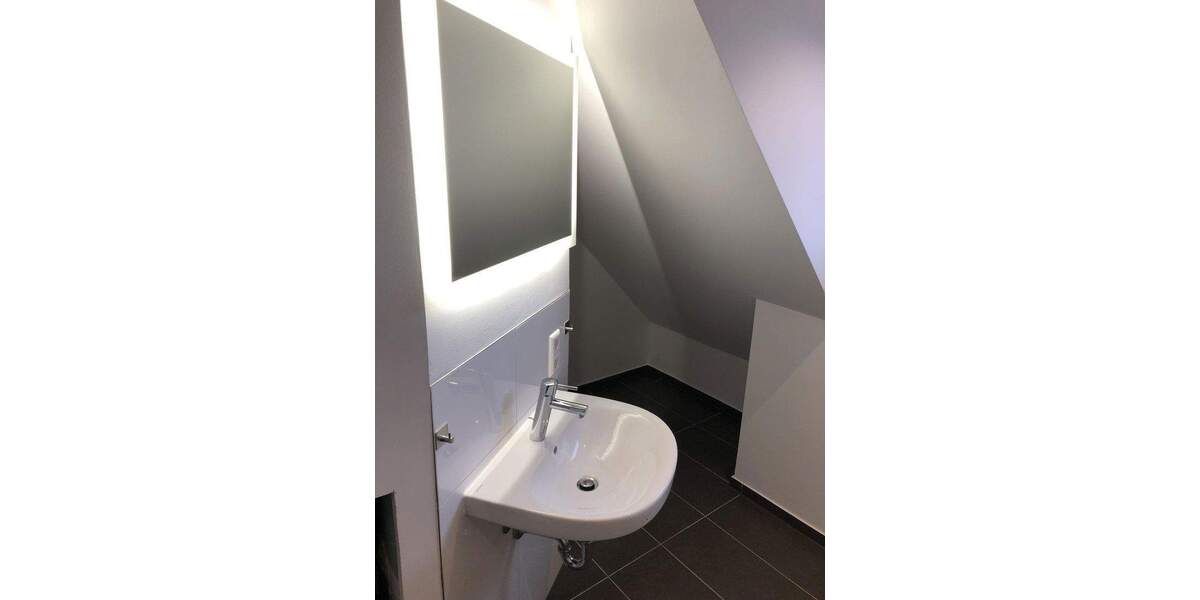 Etagenwohnung Stuttgart Mitte - 2 Zimmer, 48 m&sup2;, 766&euro; | Angebot:25657603