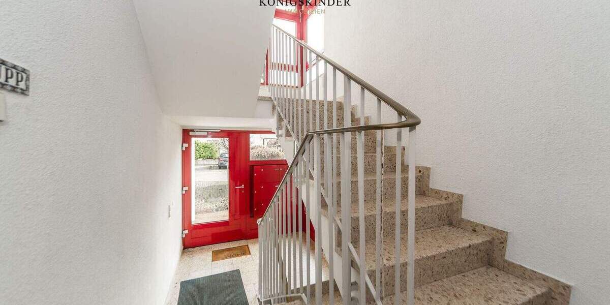 Etagenwohnung Freiberg am Neckar Heutingsheim - 4 Zimmer, 104 m&sup2;, 383.000&euro; | Angebot:25877717