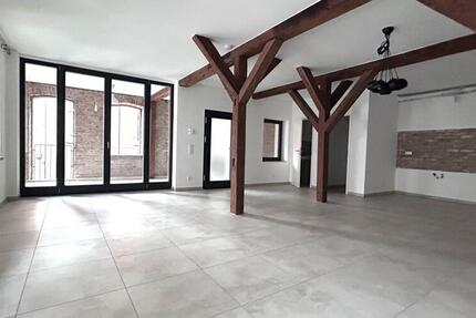 Wohnung Vaihingen an der Enz - 2 Zimmer, 78 m&sup2;, 1.000&euro; | Angebot:26044719