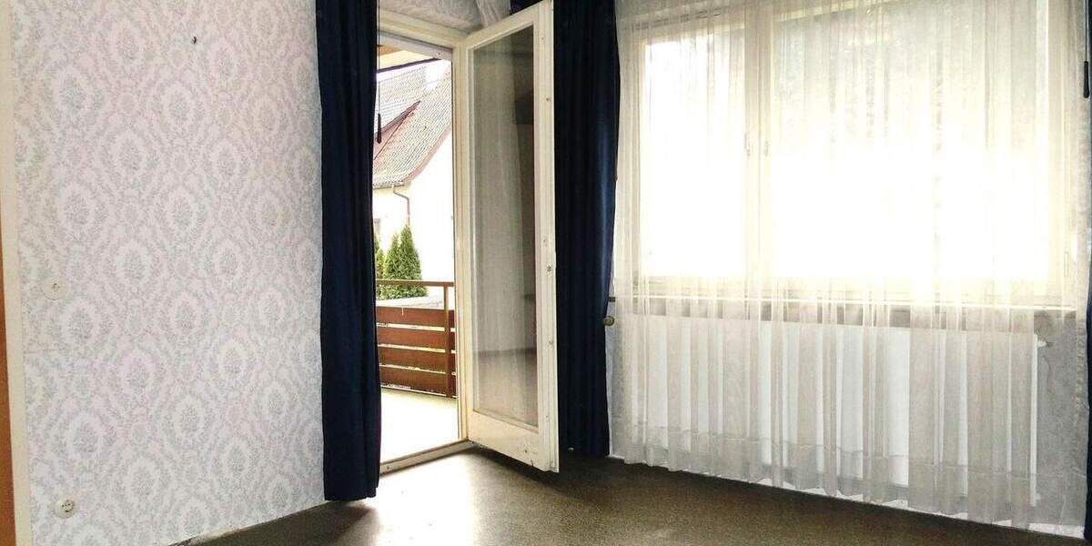 Einfamilienhaus Kirchheim unter Teck Ötlingen - 6 Zimmer, 160 m&sup2;, 420.000&euro; | Angebot:25881023