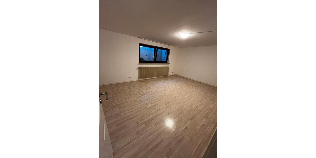 Etagenwohnung Renningen - 2 Zimmer, 58 m&sup2;, 900&euro; | Angebot:27615614