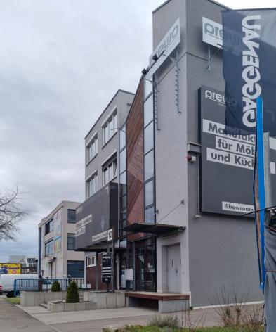 Gewerbeobjekt Stuttgart Luginsland - 2.225&euro; | Angebot:20241871