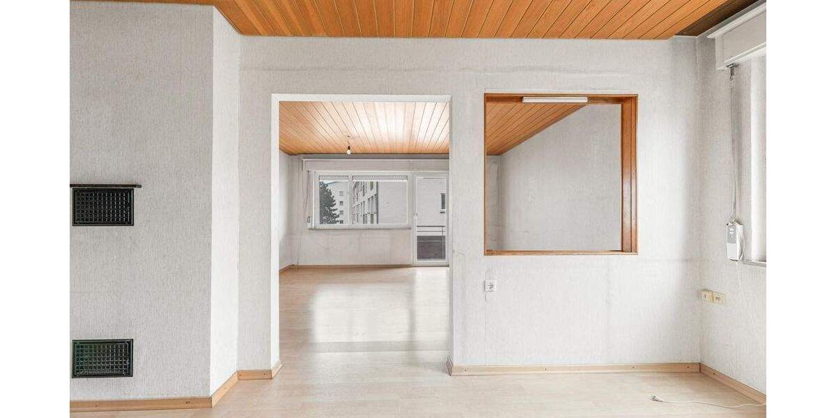 Etagenwohnung Stuttgart West - 4 Zimmer, 83 m&sup2;, 349.000&euro; | Angebot:25726410