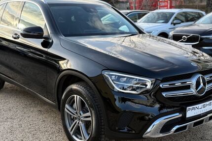 Mercedes-Benz GLC 300 98.000 km 28.799 &euro; Stuttgart-Möhringen 70567