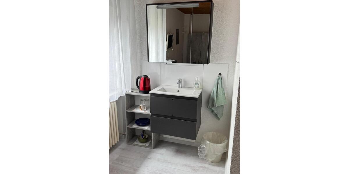 Etagenwohnung Göppingen - 1 Zimmer, 16 m&sup2;, 550&euro; | Angebot:24952175