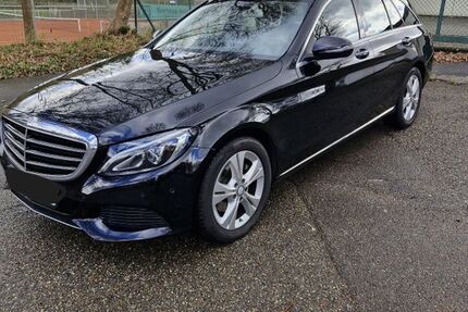 Mercedes-Benz C 220 211.000 km 14.200 &euro; Ditzingen 71254