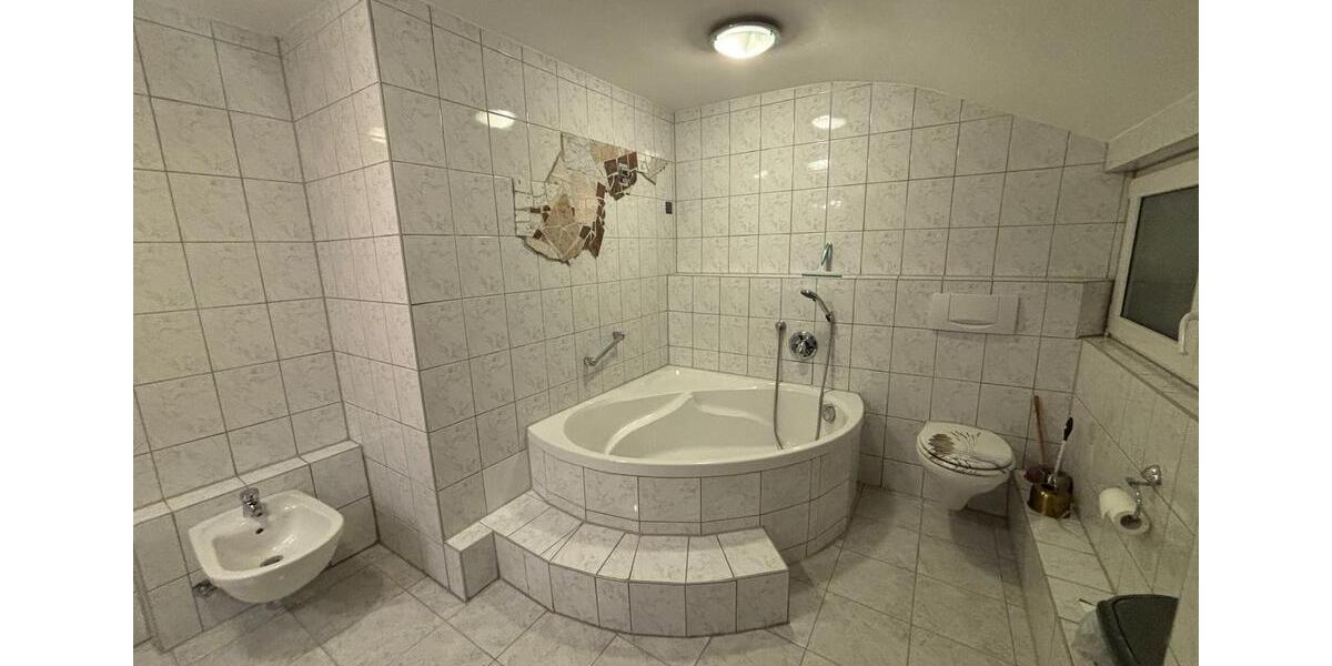 Etagenwohnung Sersheim - 2 Zimmer, 59 m&sup2;, 750&euro; | Angebot:25292631