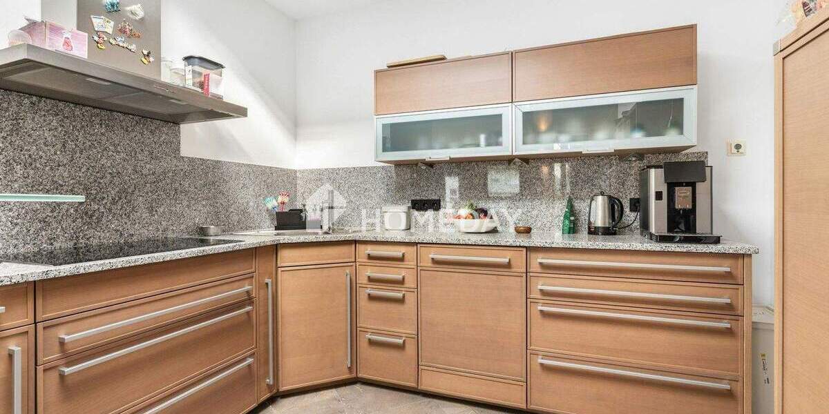 Etagenwohnung Stuttgart Feuerbach - 5 Zimmer, 145 m&sup2;, 669.000&euro; | Angebot:25820180