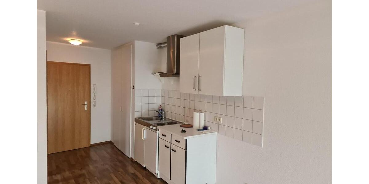 Erdgeschoßwohnung Ludwigsburg - 1 Zimmer, 36 m&sup2;, 650&euro; | Angebot:25906963