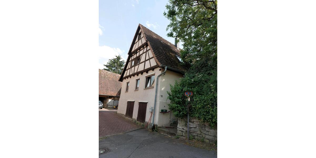 Einfamilienhaus Vaihingen an der Enz - 4 Zimmer, 118 m&sup2;, 250.000&euro; | Angebot:24878802