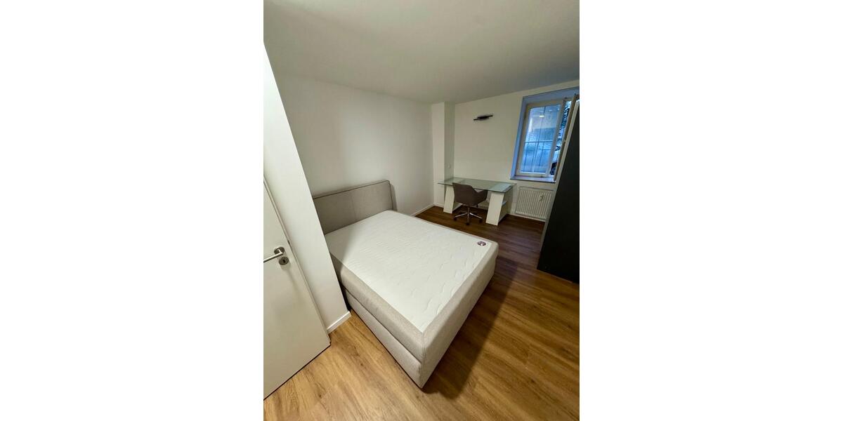Erdgeschoßwohnung Stuttgart Lehen - 1 Zimmer, 15 m&sup2;, 525&euro; | Angebot:26481436