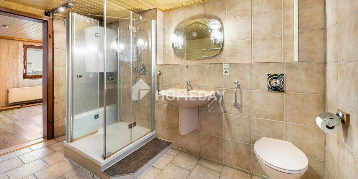 Doppelhaushälfte Neckartenzlingen - 5 Zimmer, 128 m&sup2;, 284.000&euro; | Angebot:25708476