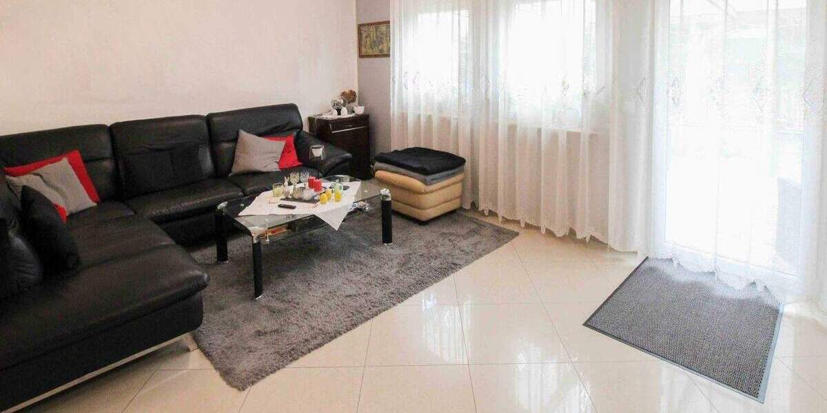 Reihenmittelhaus Korntal-Münchingen Münchingen - 5 Zimmer, 152 m&sup2;, 649.000&euro; | Angebot:25822082