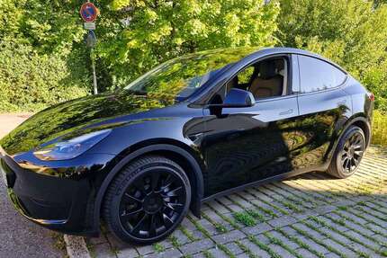 Tesla Model Y 16.700 km 32.900 &euro; Backnang, Stadt 71522
