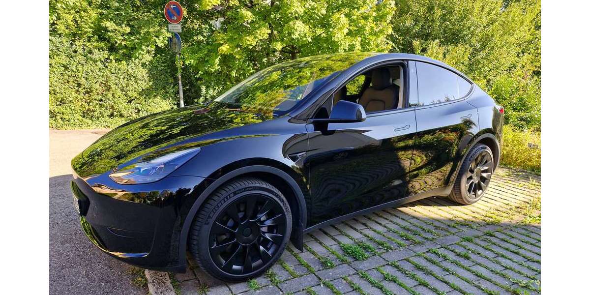 Tesla Model Y 16.700 km 32.900 &euro; Backnang, Stadt 71522