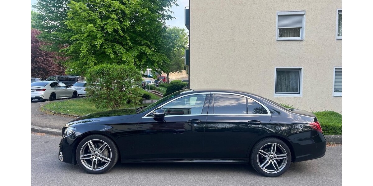 Mercedes-Benz E 220 98.000 km 32.500 &euro; Weil im Schönbuch 71093