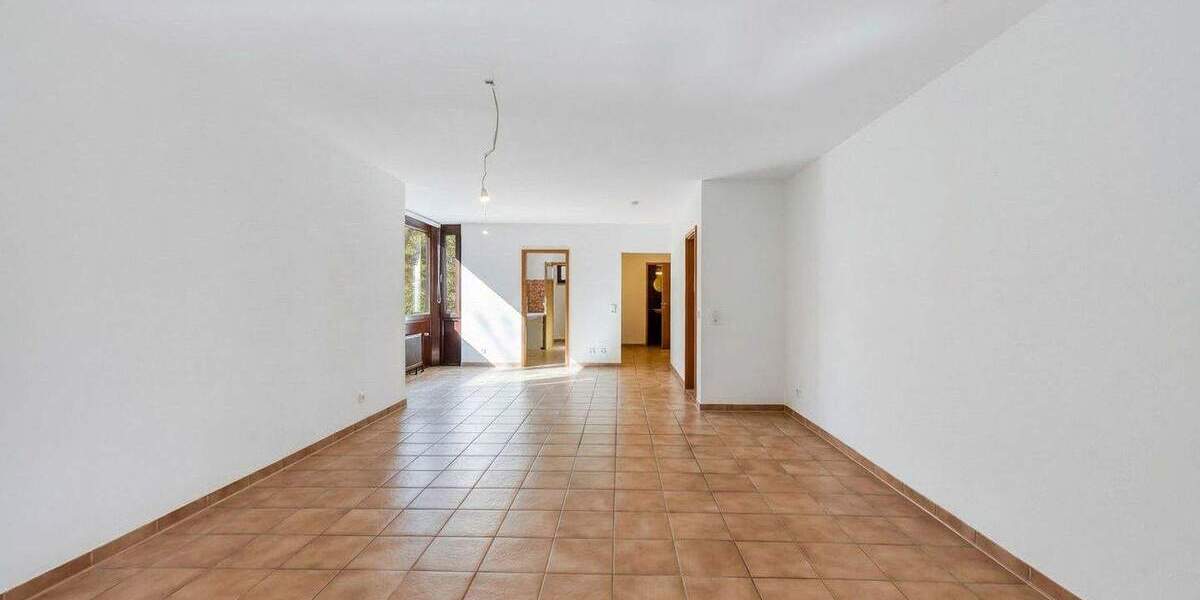 Etagenwohnung Stuttgart Nord - 2 Zimmer, 80 m&sup2;, 1.000&euro; | Angebot:25729901