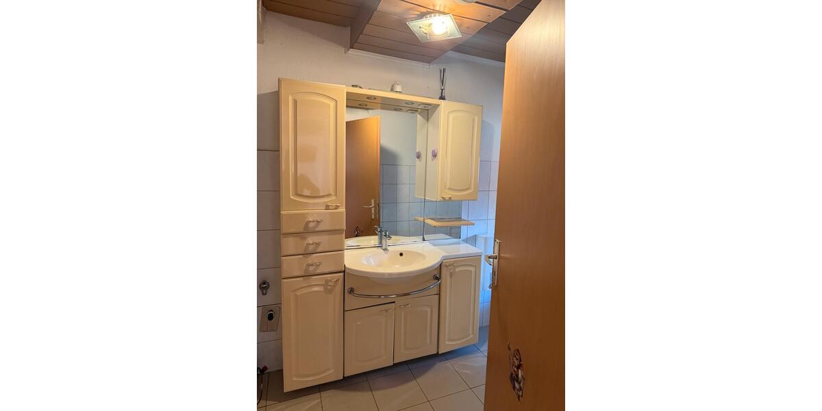 Etagenwohnung Renningen - 4 Zimmer, 79 m&sup2;, 500&euro; | Angebot:27625098