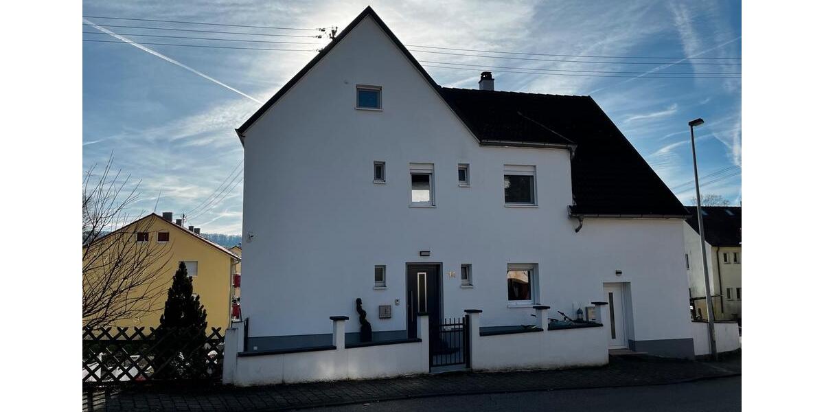 Mehrfamilienhaus, Wohnhaus Uhingen - 12 Zimmer, 340 m&sup2;, 770.000&euro; | Angebot:26669517