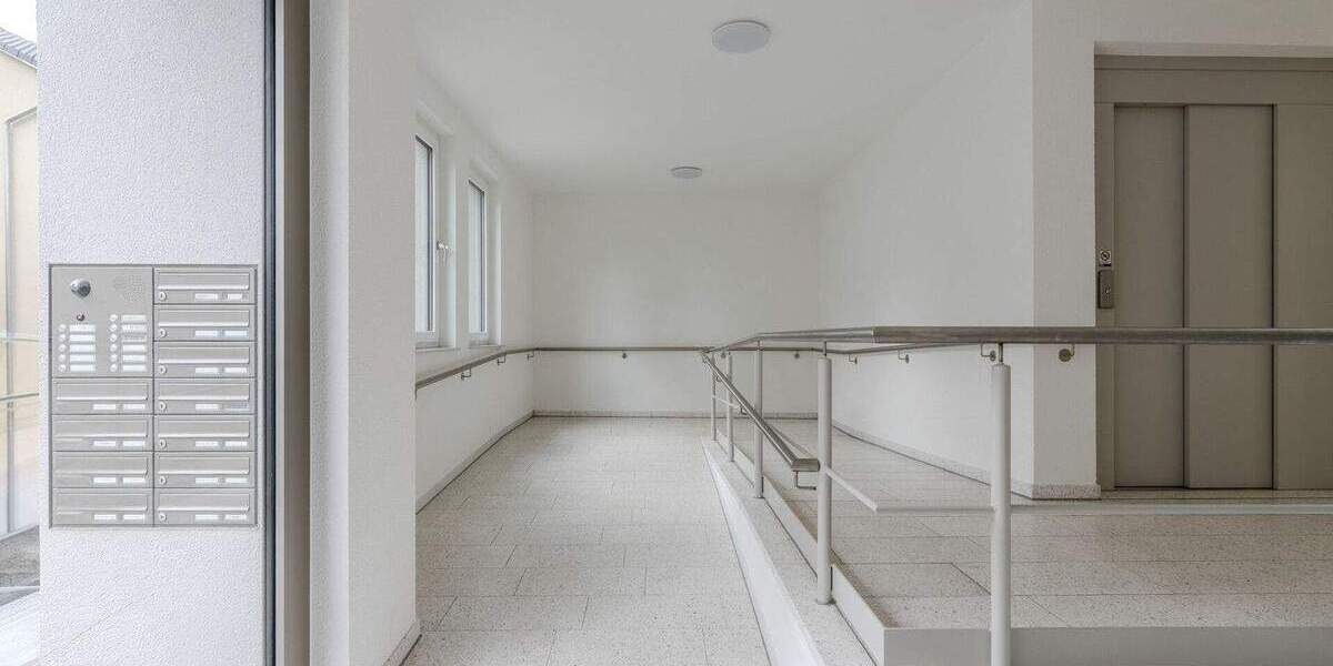 Etagenwohnung Stuttgart / Zuffenhausen Zuffenhausen - 3 Zimmer, 95 m&sup2;, 589.000&euro; | Angebot:25704153