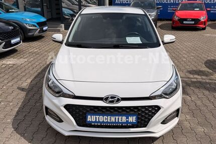 Hyundai i20 110.000 km 9.000 &euro; Kirchheim Unter Teck 73230