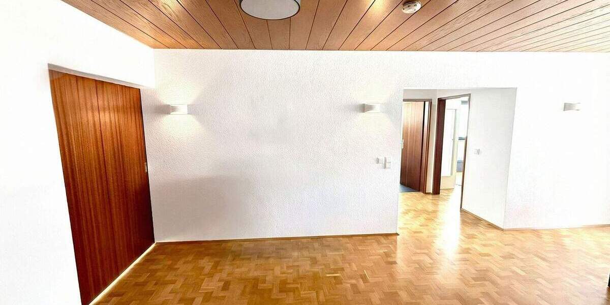 Etagenwohnung Stuttgart Hoffeld - 5 Zimmer, 137 m&sup2;, 649.000&euro; | Angebot:25704694