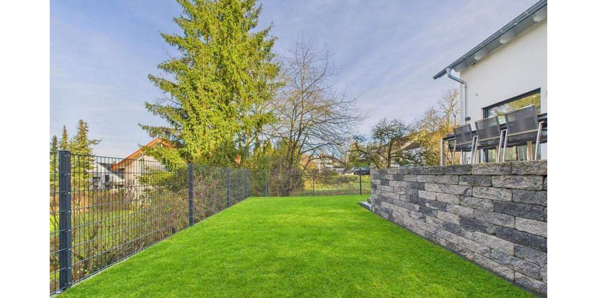 Doppelhaushälfte Abstatt - 6 Zimmer, 131 m&sup2;, 999.000&euro; | Angebot:25906103