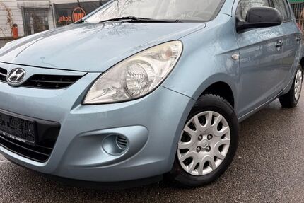 Hyundai i20 220.000 km 1.790 &euro; MÖGLINGEN 71696