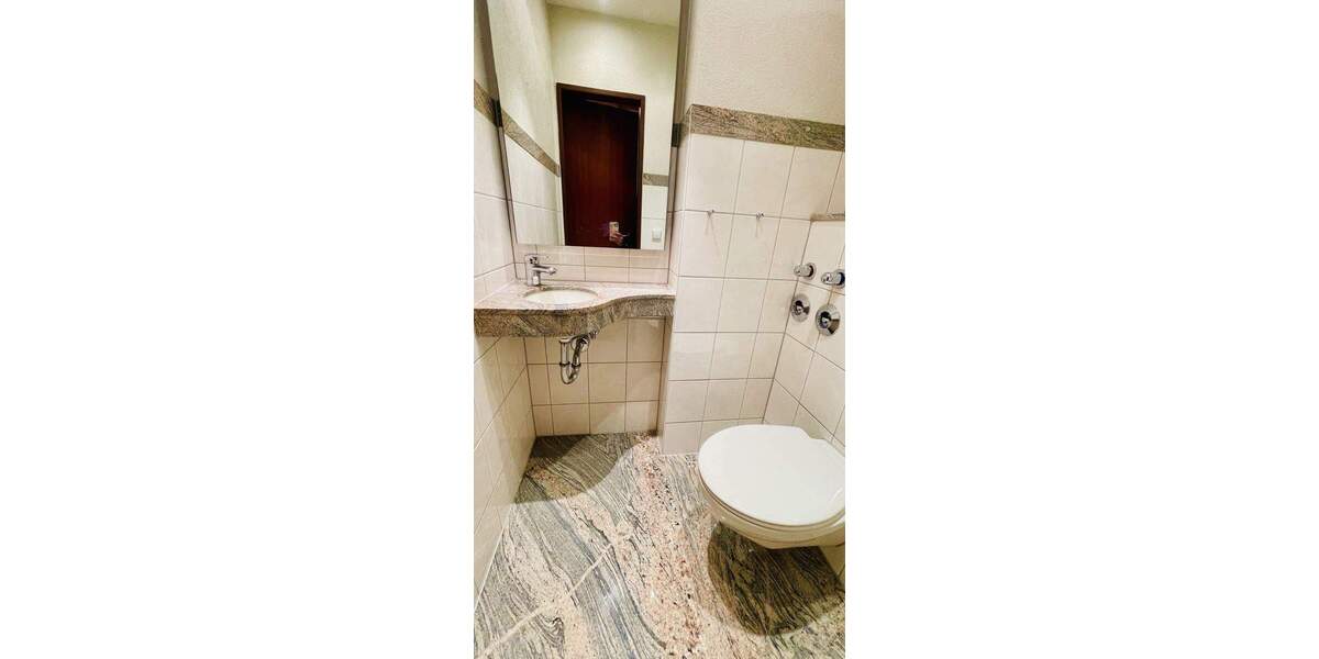 Etagenwohnung Stuttgart Feuerbach - 3 Zimmer, 95 m&sup2;, 297.000&euro; | Angebot:25821896