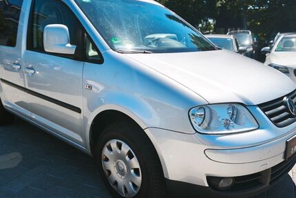 VW Caddy 319.452 km 2.500 &euro; Fellbach 70736
