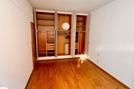 Wohnung Stuttgart Stuttgart-West - 1 Zimmer, 90 m&sup2;, 500&euro; | Angebot:25858007