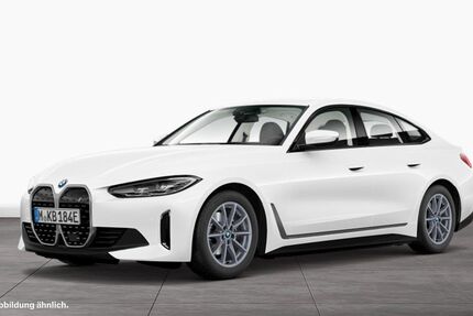 BMW i4 73.409 km 32.990 &euro; Stuttgart 70569