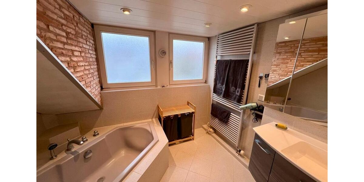 Maisonettenwohnung Aichtal - 2.5 Zimmer, 76 m&sup2;, 330.000&euro; | Angebot:24795283