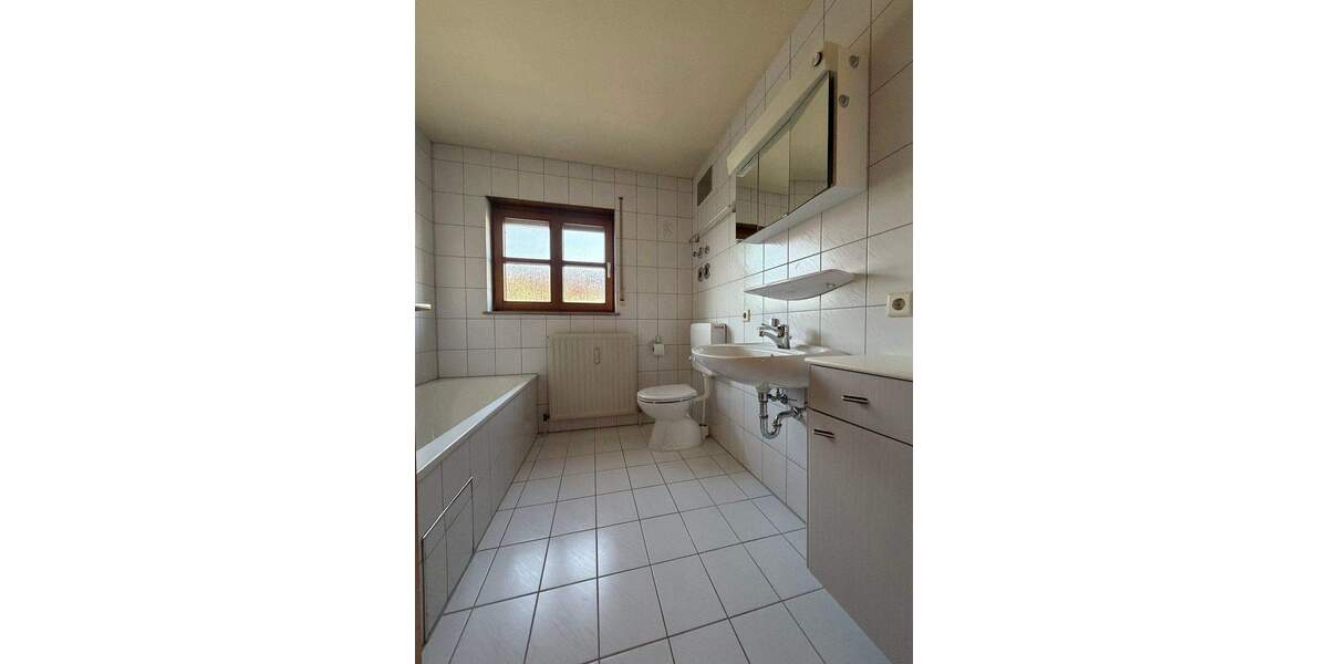 Etagenwohnung Marbach am Neckar Marbach - 2 Zimmer, 60 m&sup2;, 239.000&euro; | Angebot:25667474