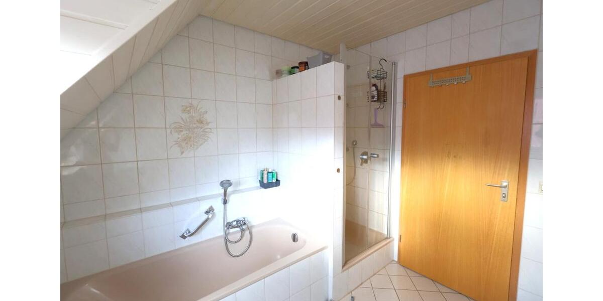 Maisonettenwohnung Bönnigheim - 3 Zimmer, 105 m&sup2;, 336.000&euro; | Angebot:25945418