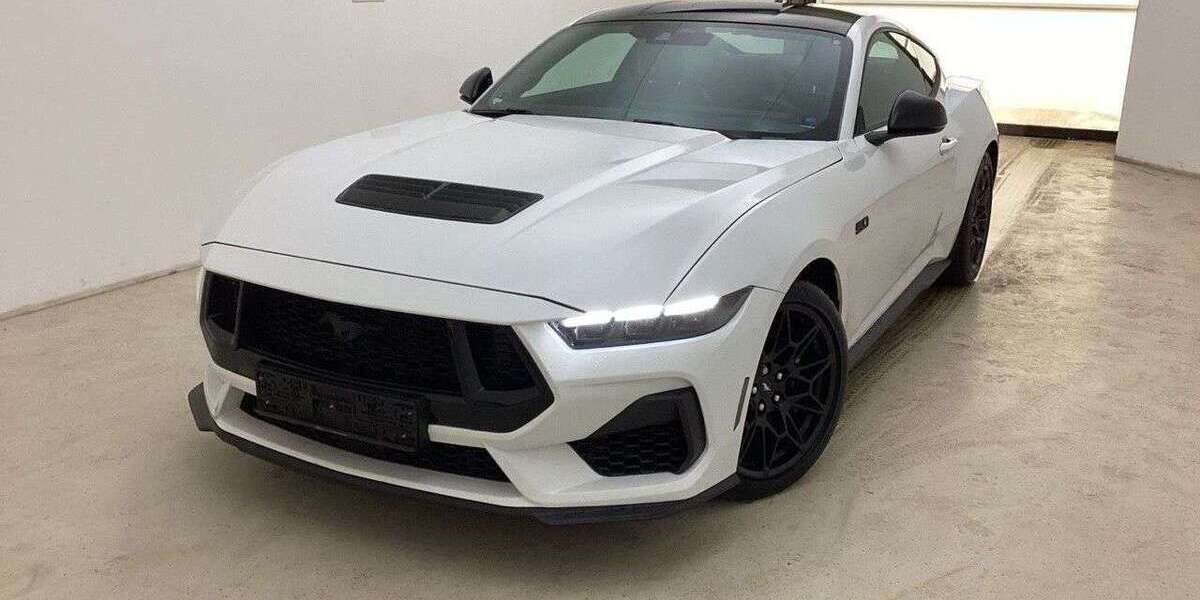 Ford Mustang 15.500 km 45.990 &euro; Marbach 71672