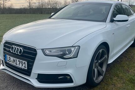 Audi A5 125.067 km 16.400 &euro; Löchgau 74369