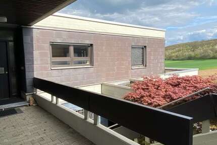 Haus Hochdorf - 5 Zimmer, 140 m&sup2;, 395.000&euro; | Angebot:25198429