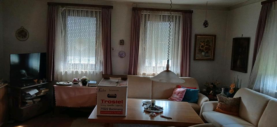 Einfamilienhaus Burgstetten - 5 Zimmer, 120 m&sup2;, 280.000&euro; | Angebot:26990313