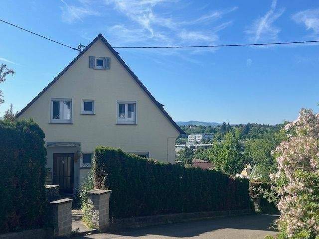 Einfamilienhaus Nürtingen Zizishausen - 7 Zimmer, 104 m&sup2;, 555.000&euro; | Angebot:25697125