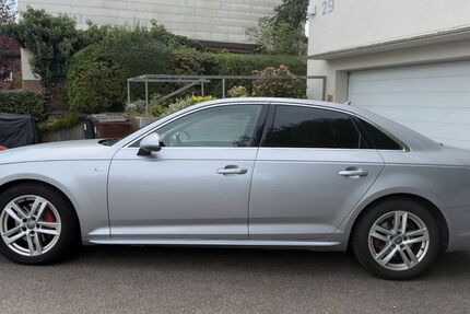 Audi A4 207.962 km 13.900 &euro; Esslingen 73734
