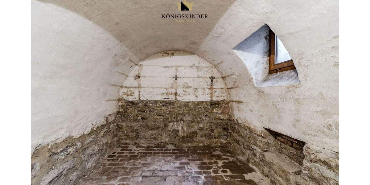 Einfamilienhaus Backnang - 6 Zimmer, 107 m&sup2;, 399.000&euro; | Angebot:25730879