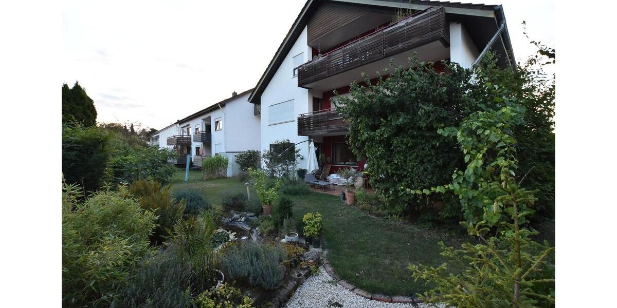 Dachgeschoßwohnung Hattenhofen - 4 Zimmer, 85 m&sup2;, 1.295&euro; | Angebot:25978990